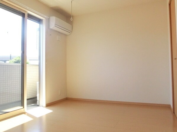 ヴィラ・エトワールの物件内観写真